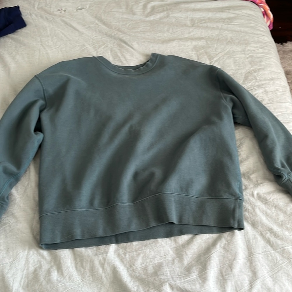 american eagle sweater